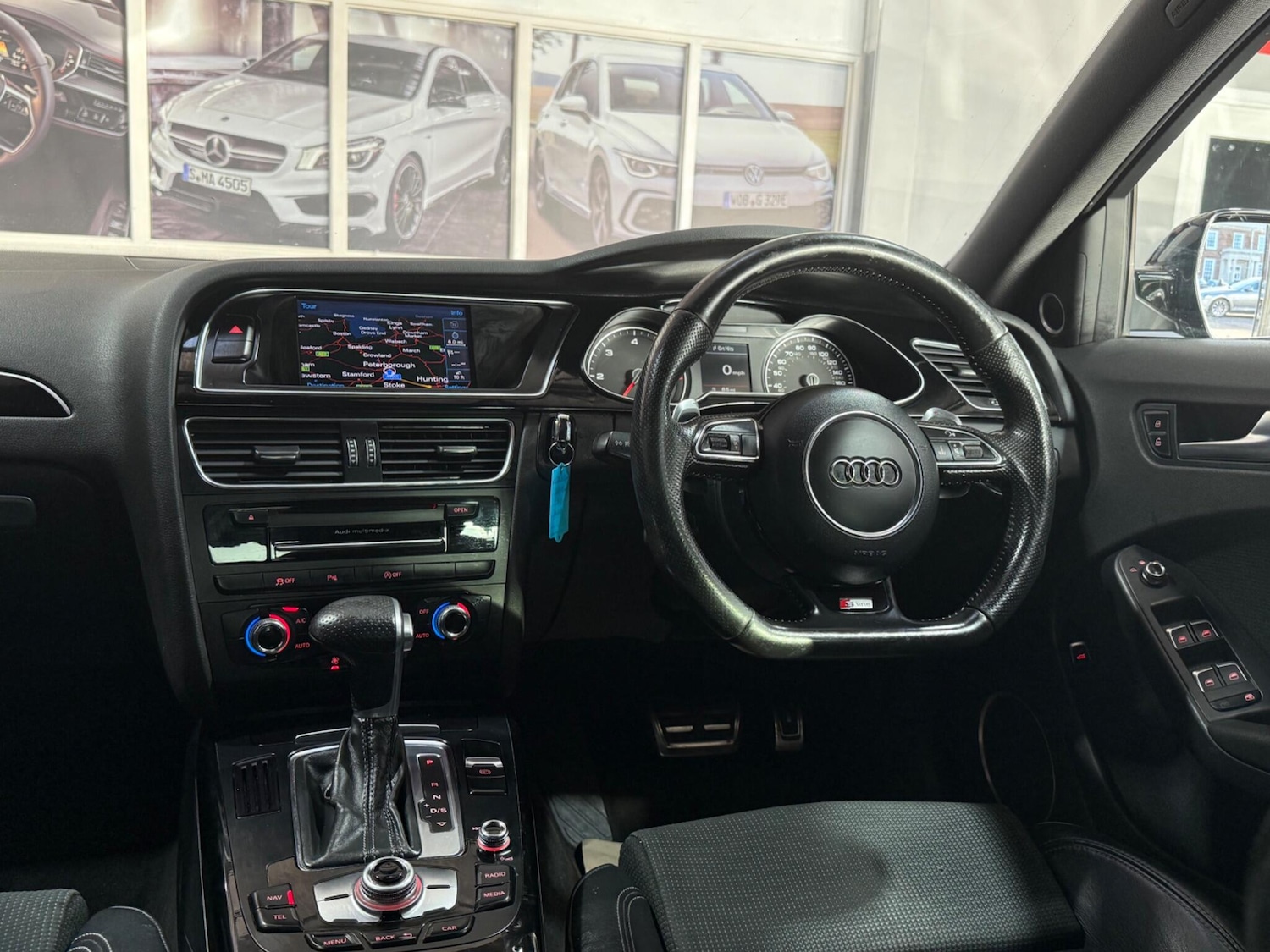 Used Audi A4 2015 for sale - 77074123: Photo 9