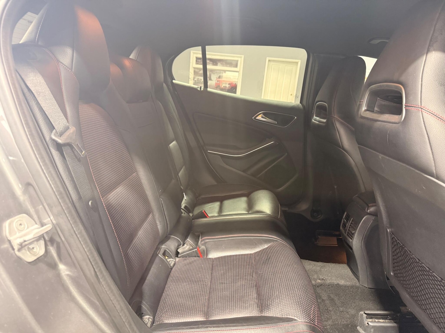 Used Mercedes-Benz GLA 2017 for sale - 77549298: Photo 32