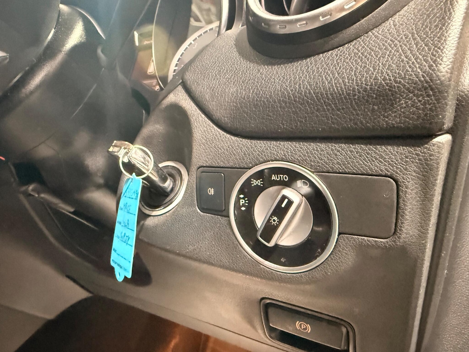 Used Mercedes-Benz GLA 2017 for sale - 77549298: Photo 35