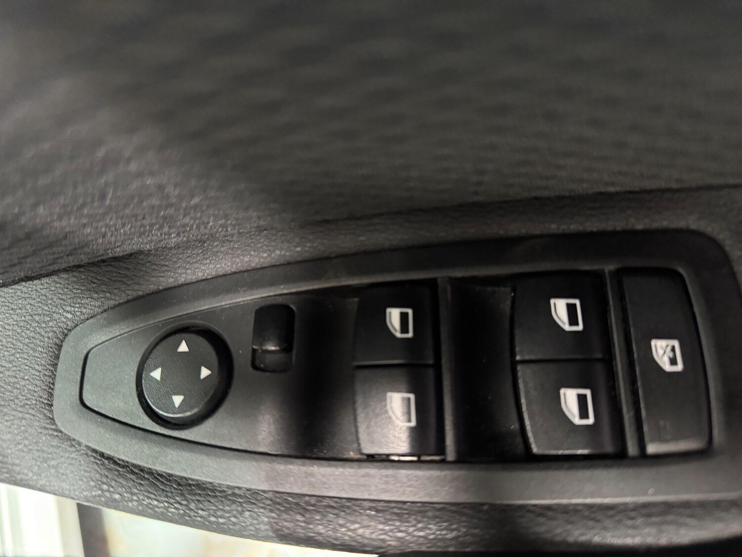 Used BMW X1 2016 for sale - 77575398: Photo 11