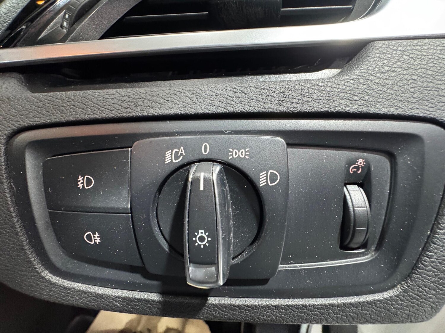 Used BMW X1 2016 for sale - 77575398: Photo 12