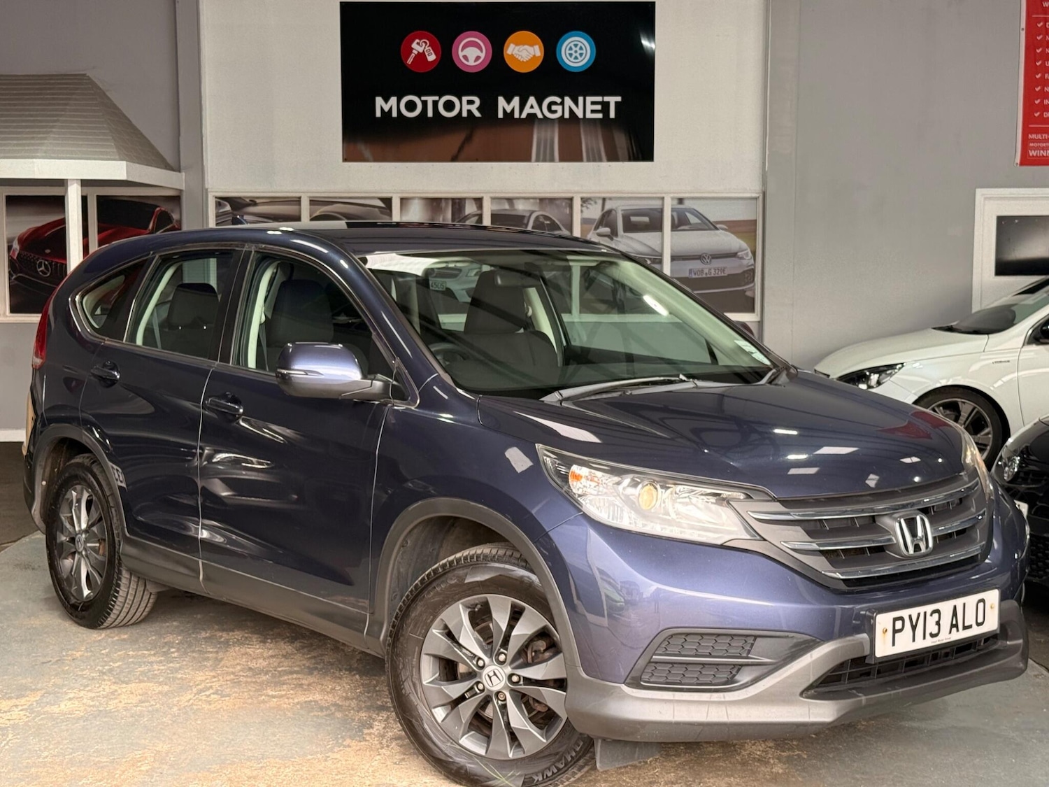 Used Honda CR-V 2013 for sale - 77633667: Photo 2