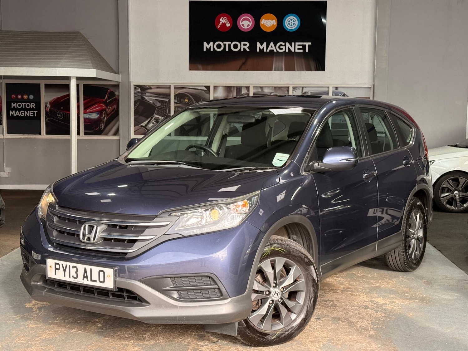 Used Honda CR-V 2013 for sale - 77633667: Photo 4