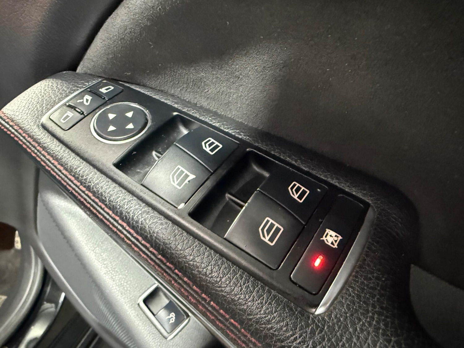 Used Mercedes-Benz CLA 2015 for sale - 77074120: Photo 30