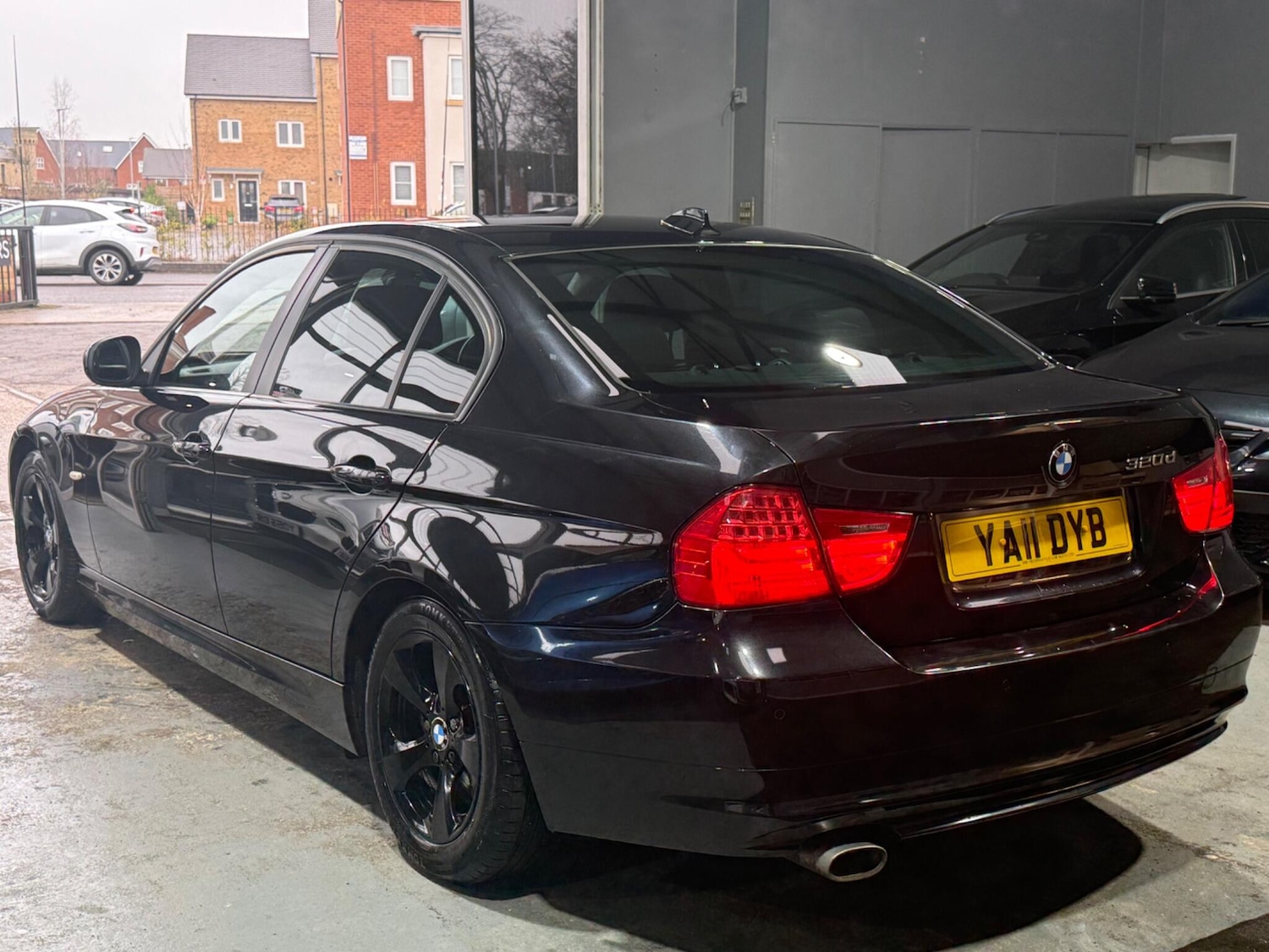 Used BMW 3 Series 2011 for sale - 77215910: Photo 10
