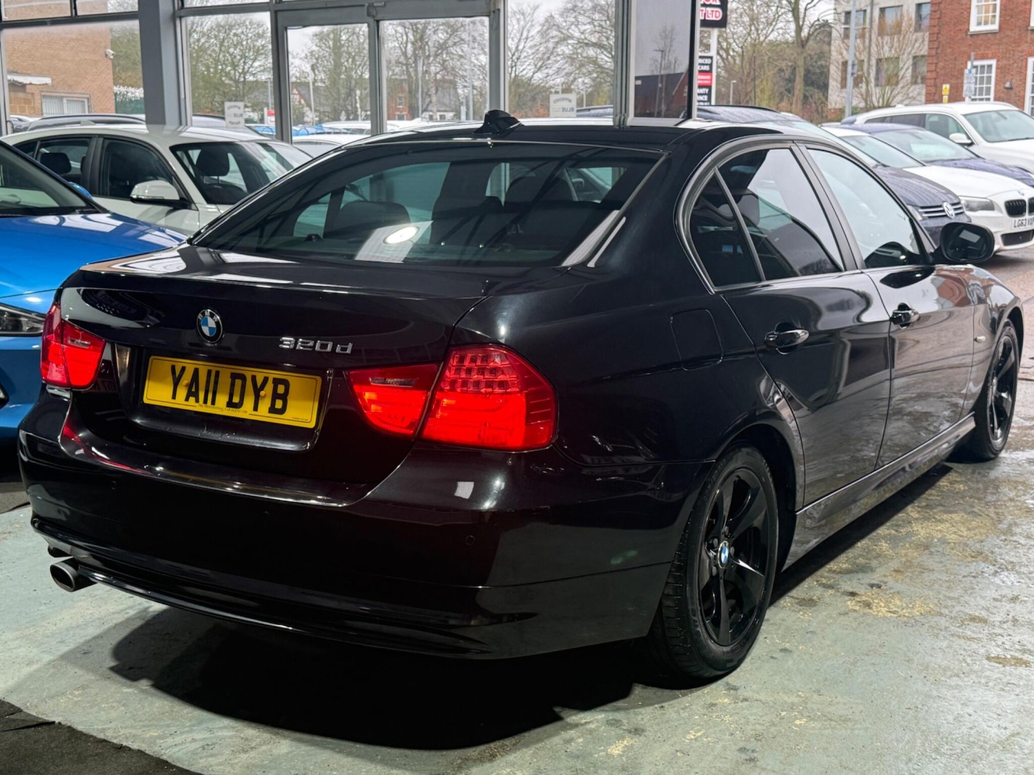 Used BMW 3 Series 2011 for sale - 77215910: Photo 16