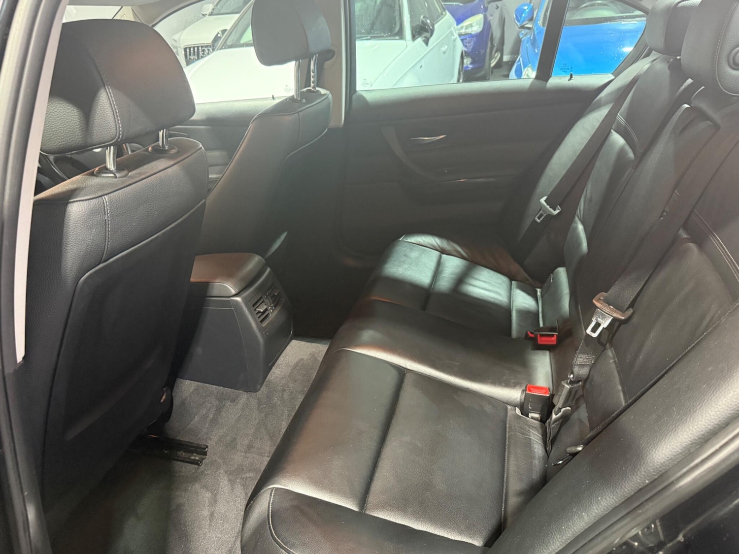 Used BMW 3 Series 2011 for sale - 77215910: Photo 28