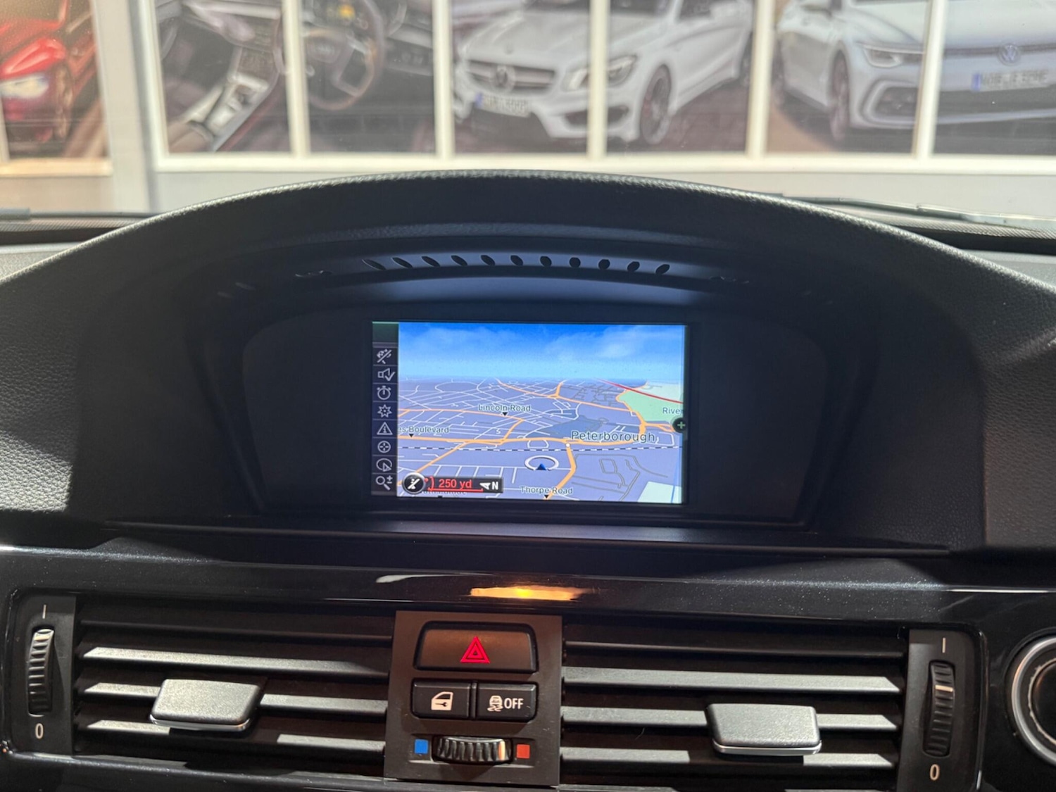 Used BMW 3 Series 2011 for sale - 77215910: Photo 38