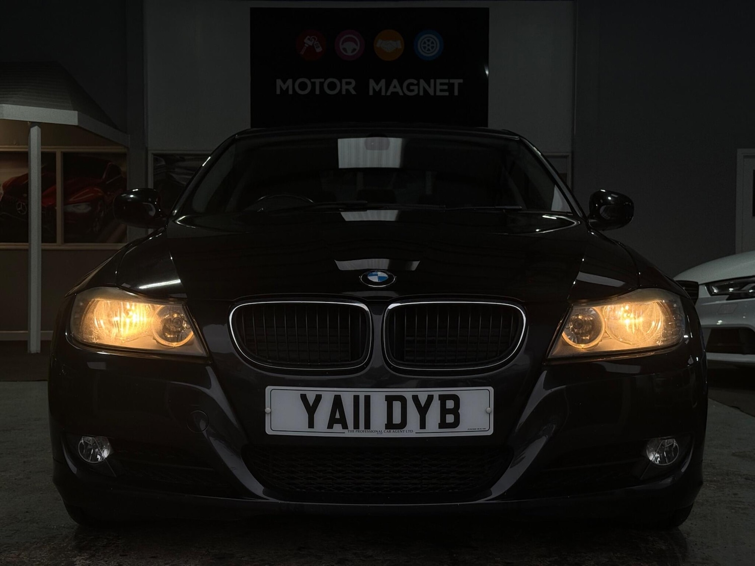 Used BMW 3 Series 2011 for sale - 77215910: Photo 8