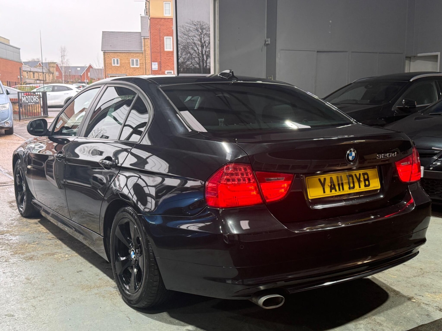 Used BMW 3 Series 2011 for sale - 77215910: Photo 9