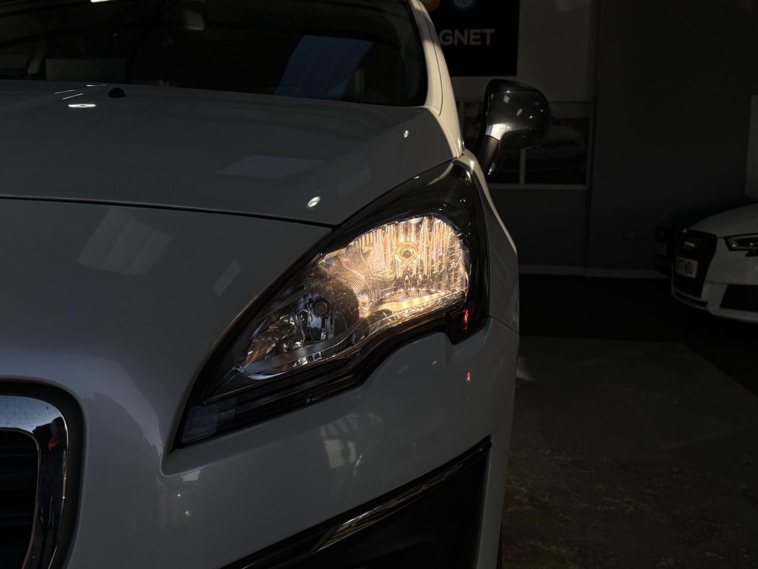 Used Peugeot 3008 for sale - 77073925: Photo 32