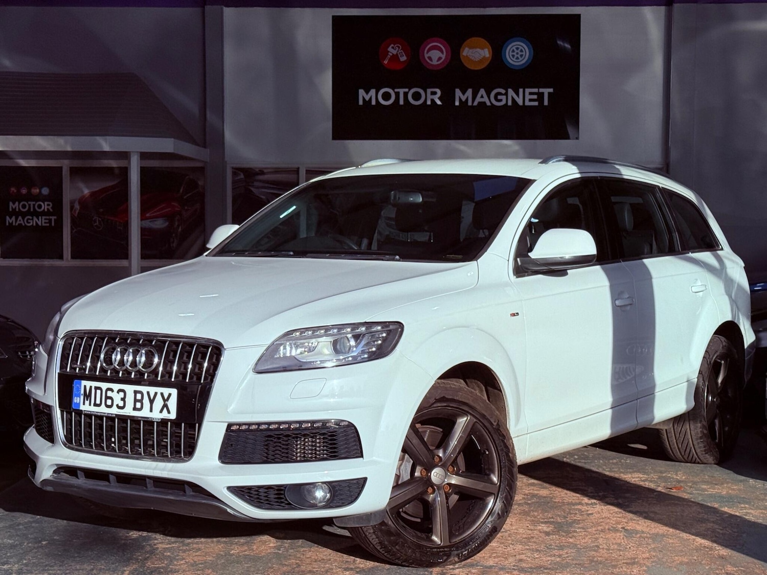 Used Audi Q7 2014 for sale - 77074125: Photo 3