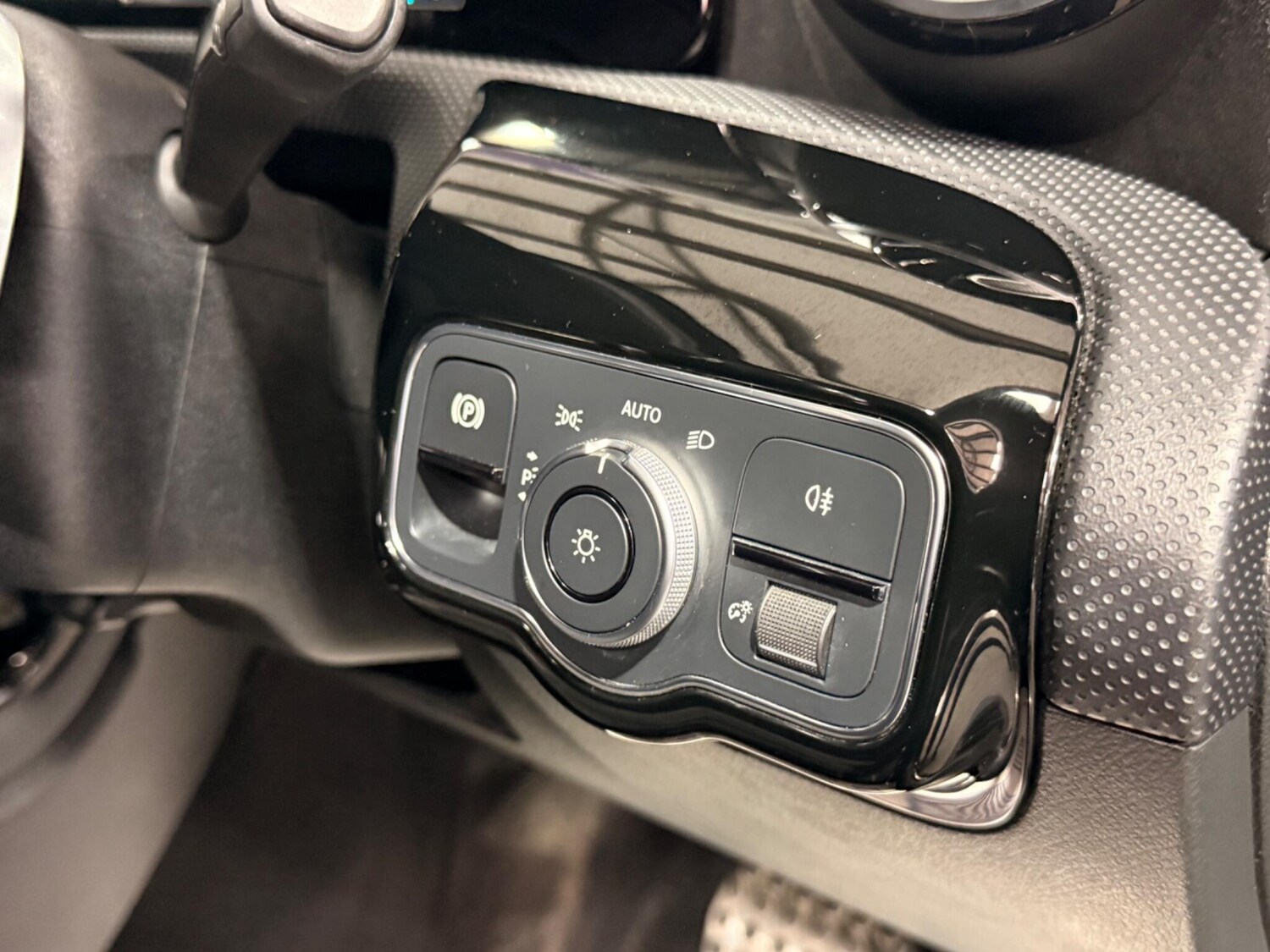 Used Mercedes-Benz A-Class for sale - 78214499: Photo 43