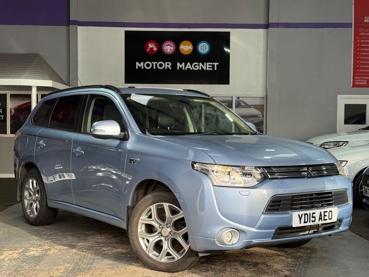 Used Mitsubishi Outlander 2015 for sale - 77175952: Photo 3