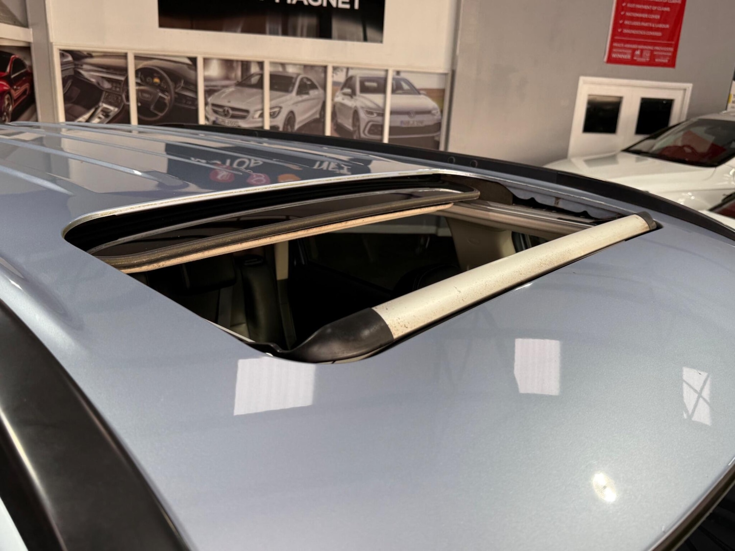 Used Mitsubishi Outlander 2015 for sale - 77175952: Photo 49