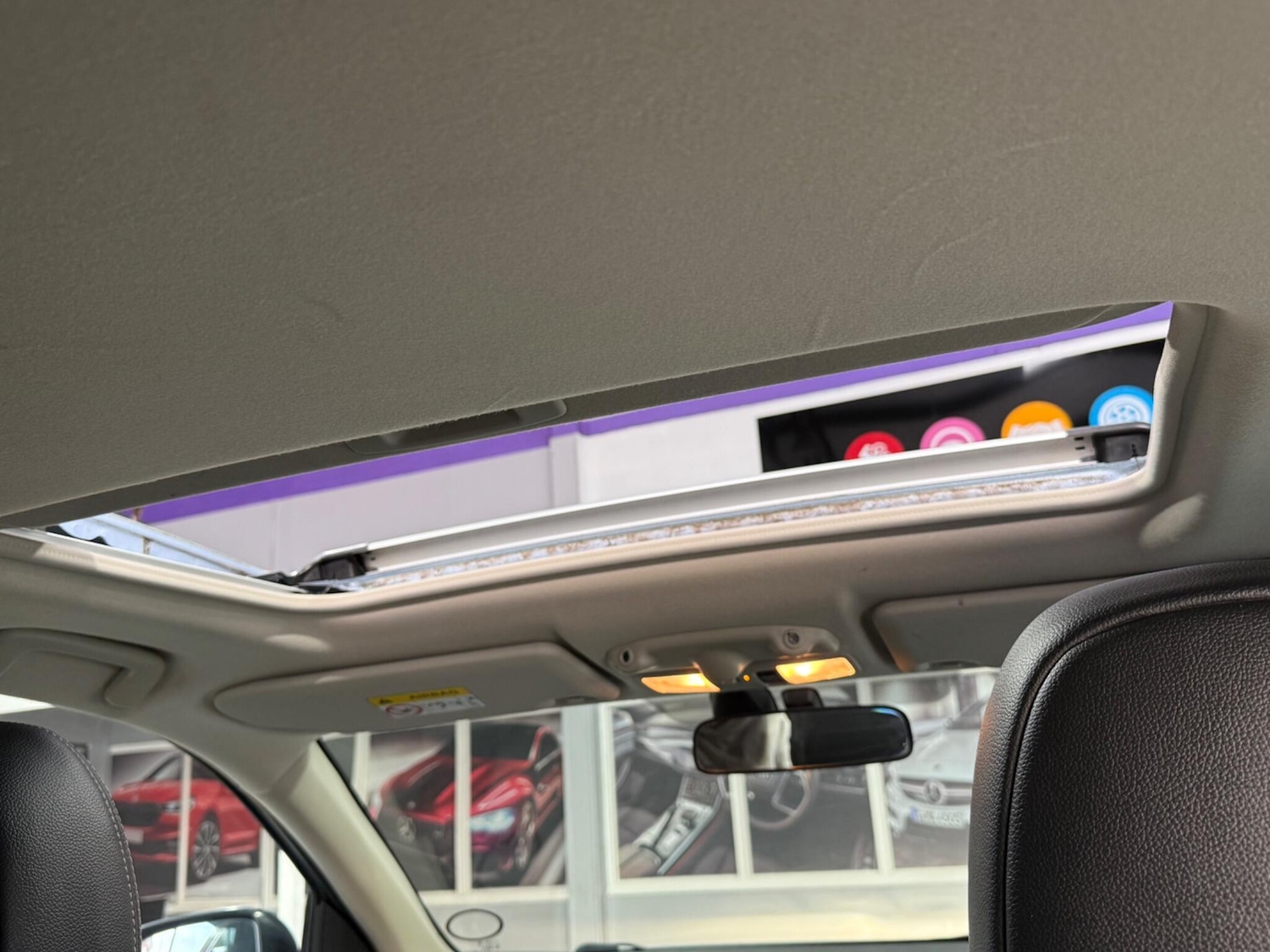 Used Mitsubishi Outlander 2015 for sale - 77175952: Photo 58