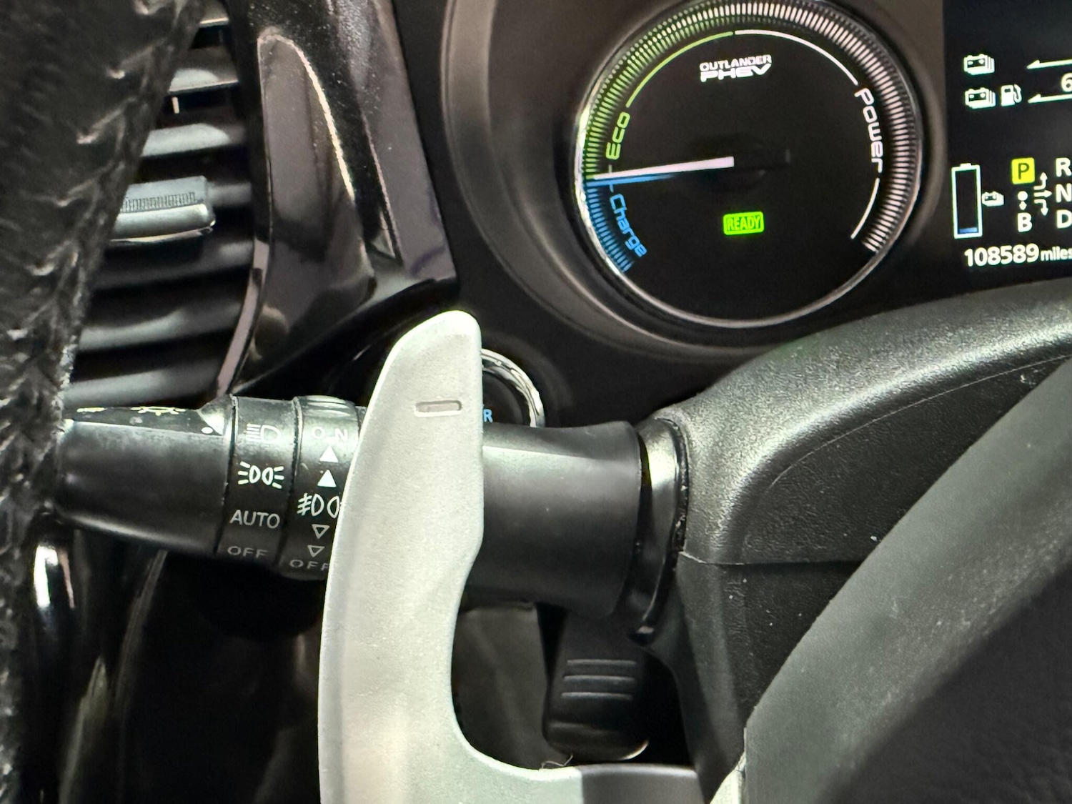 Used Mitsubishi Outlander 2015 for sale - 77175952: Photo 59