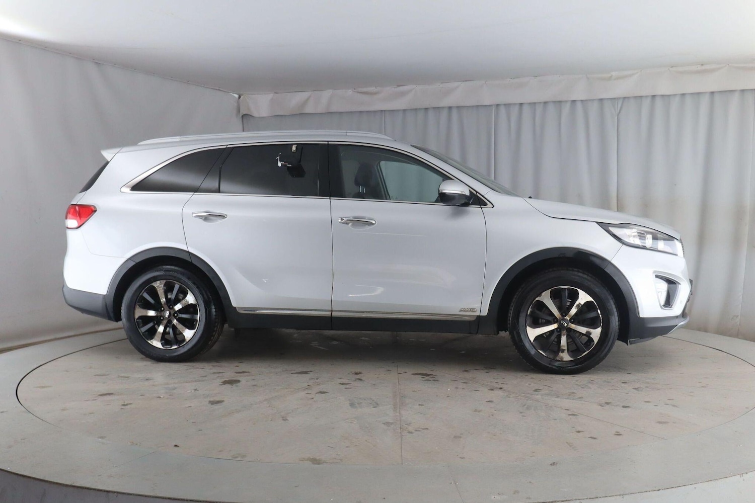 Used Kia Sorento for sale - 77395709: Photo 3