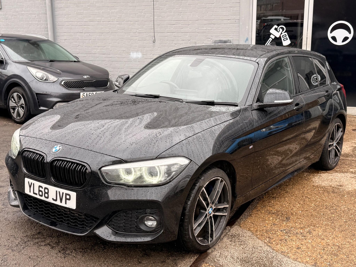 Used BMW 1 Series 2018 for sale - 77612279: Photo 2