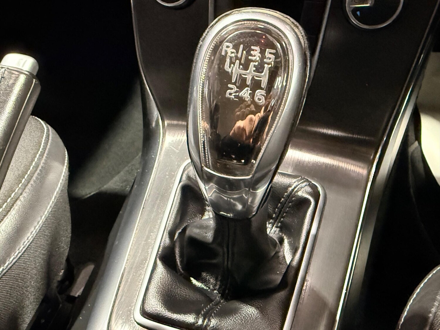 Used Volvo V40 for sale - 77587127: Photo 18