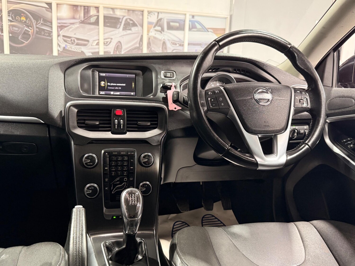 Used Volvo V40 for sale - 77587127: Photo 20