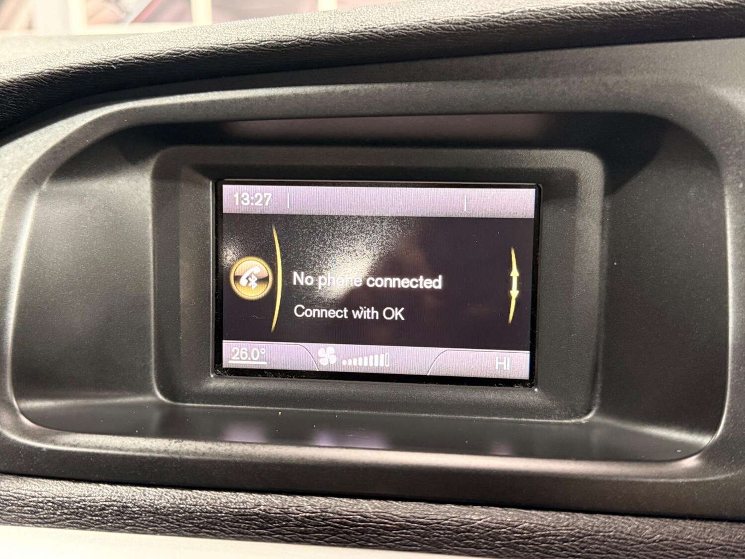 Used Volvo V40 for sale - 77587127: Photo 38