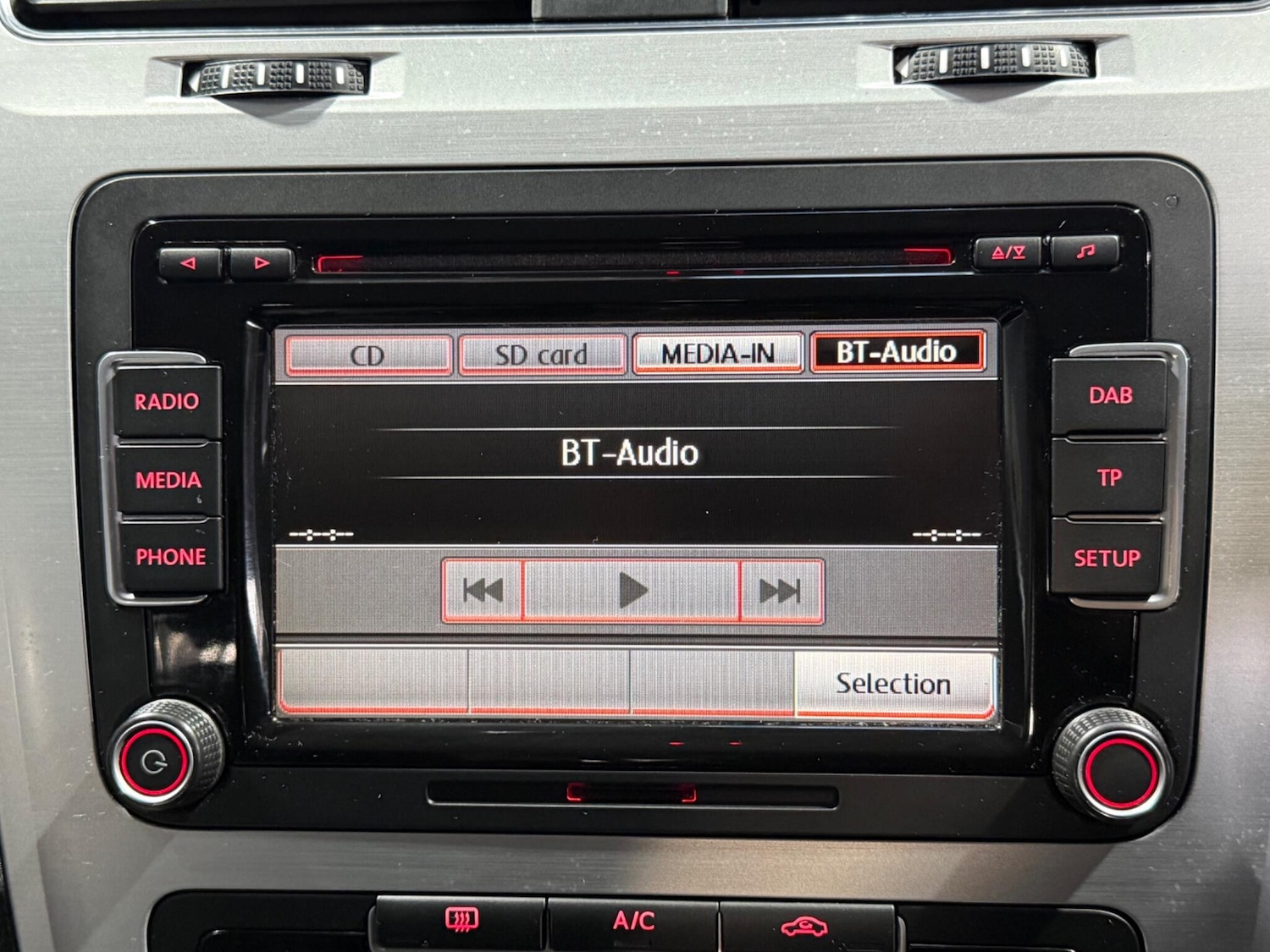 Used Volkswagen Scirocco 2015 for sale - 77162781: Photo 33