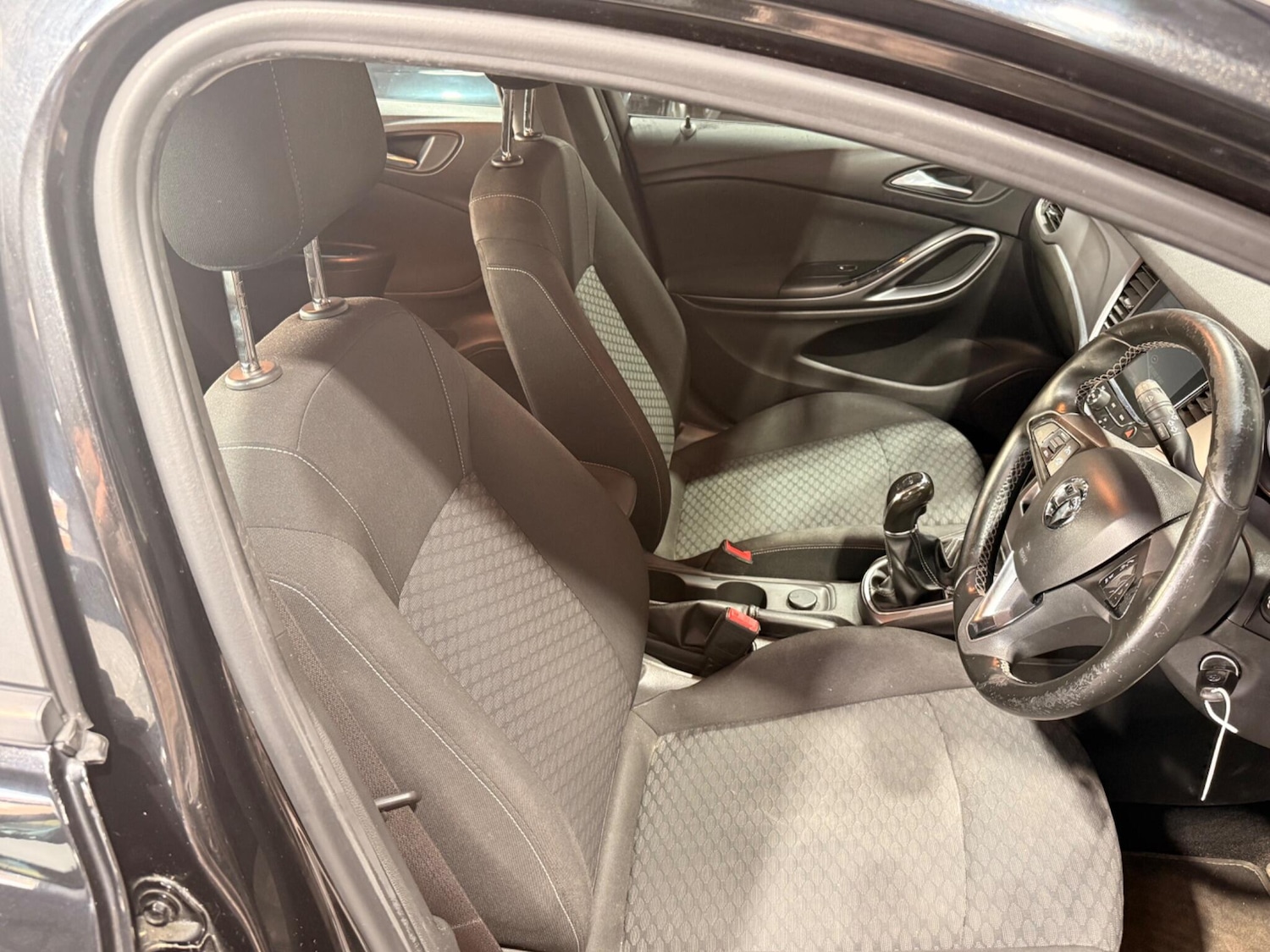 Used Vauxhall Astra 2016 for sale - 77359271: Photo 17