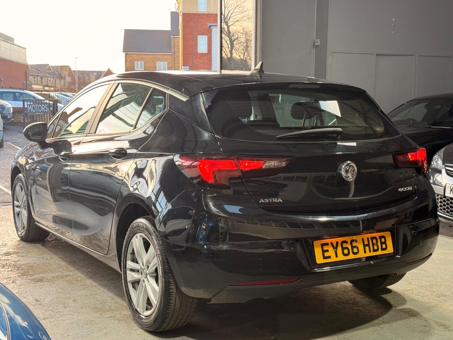 Used Vauxhall Astra 2016 for sale - 77359271: Photo 8