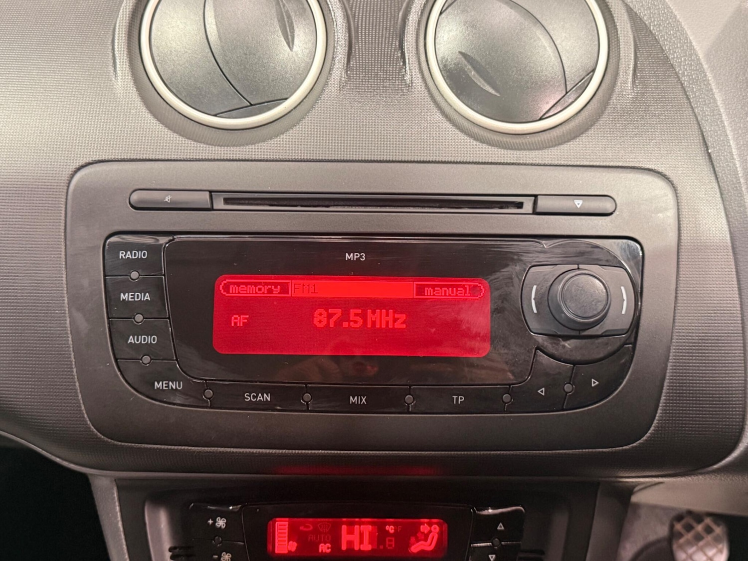 Used SEAT Ibiza 2011 for sale - 78007419: Photo 39