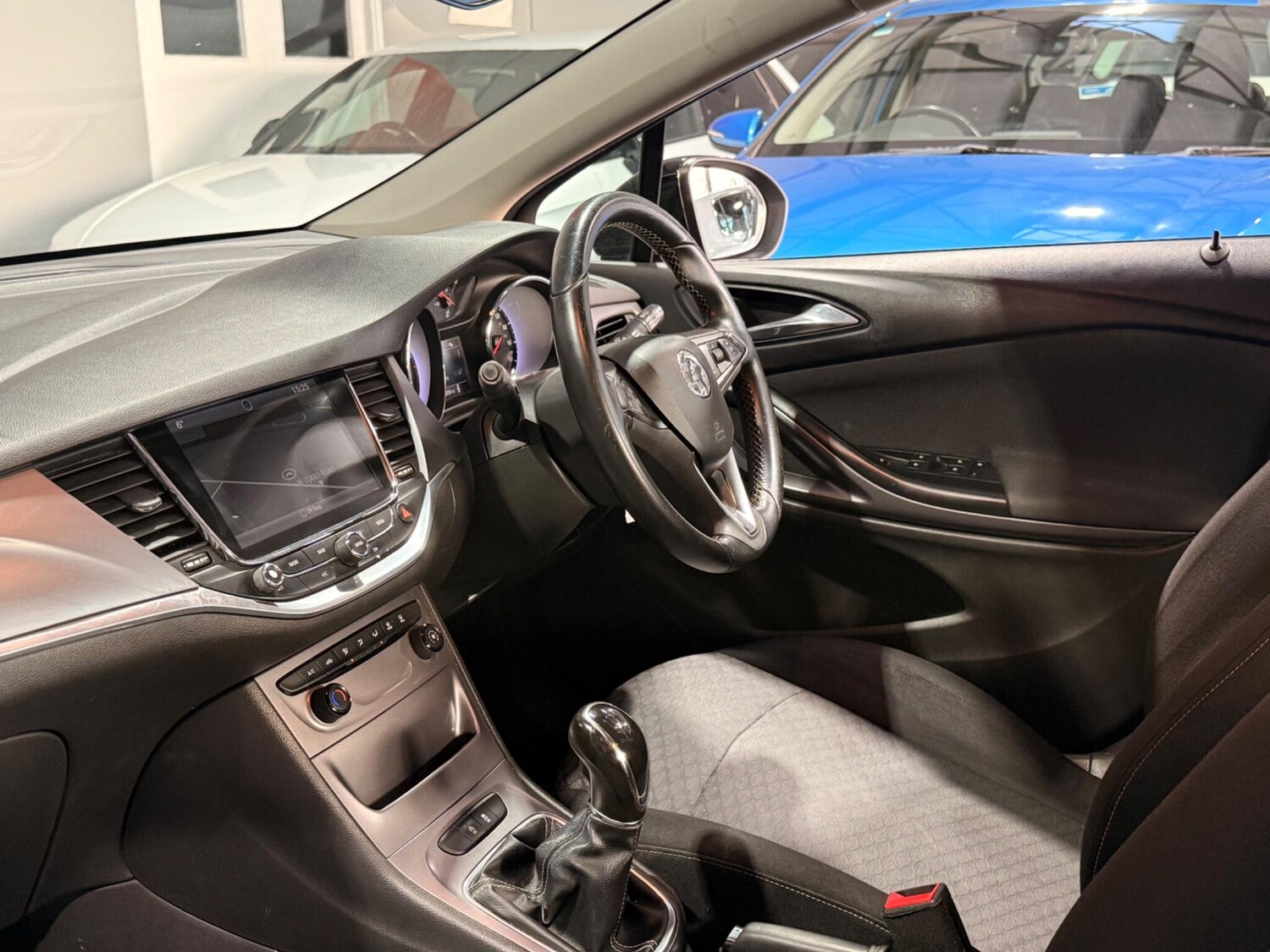 Used Vauxhall Astra for sale - 77587017: Photo 14