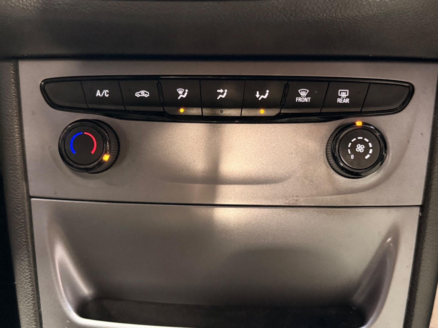 Used Vauxhall Astra for sale - 77587017: Photo 22