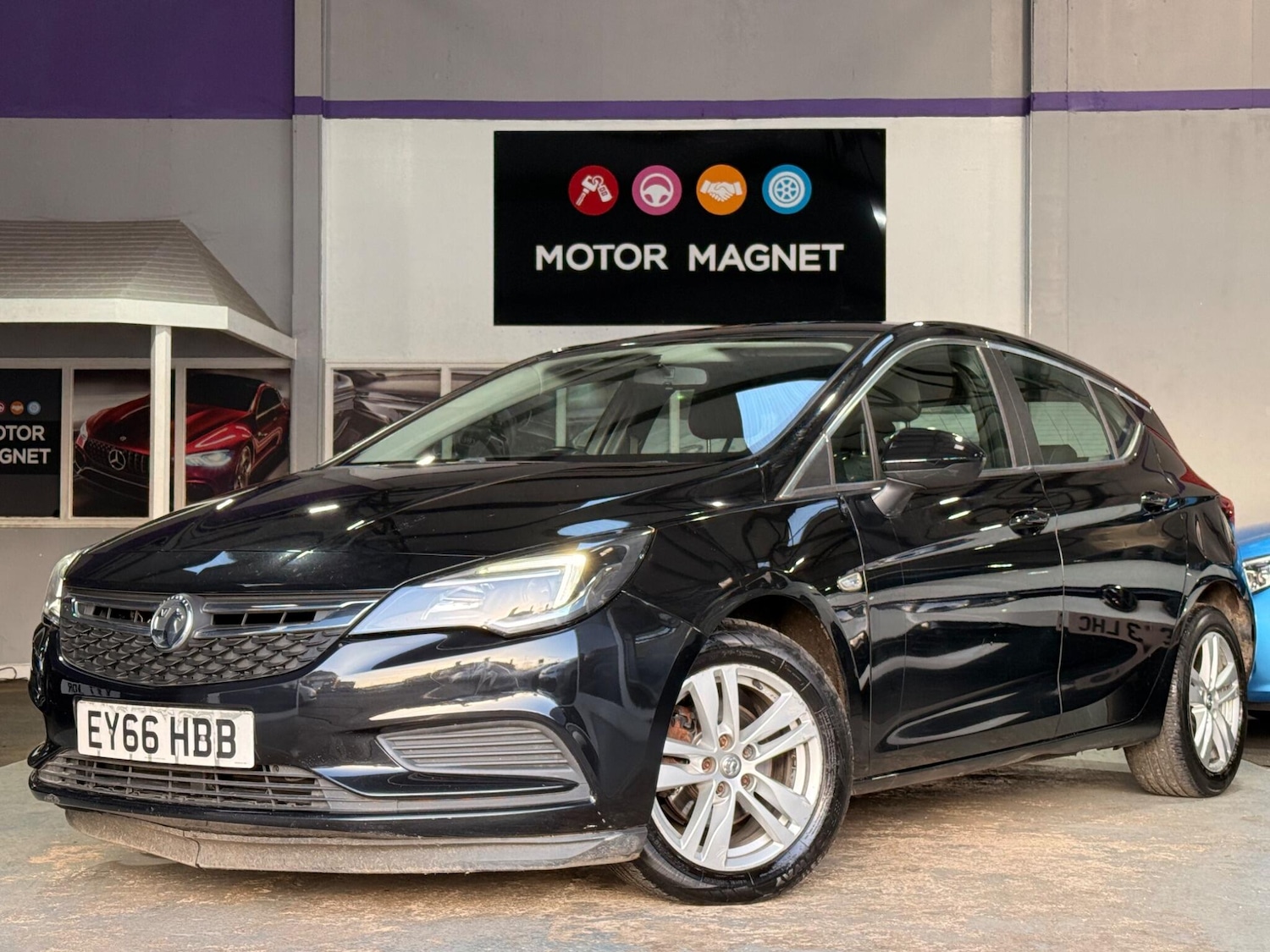 Used Vauxhall Astra for sale - 77587017: Photo 5