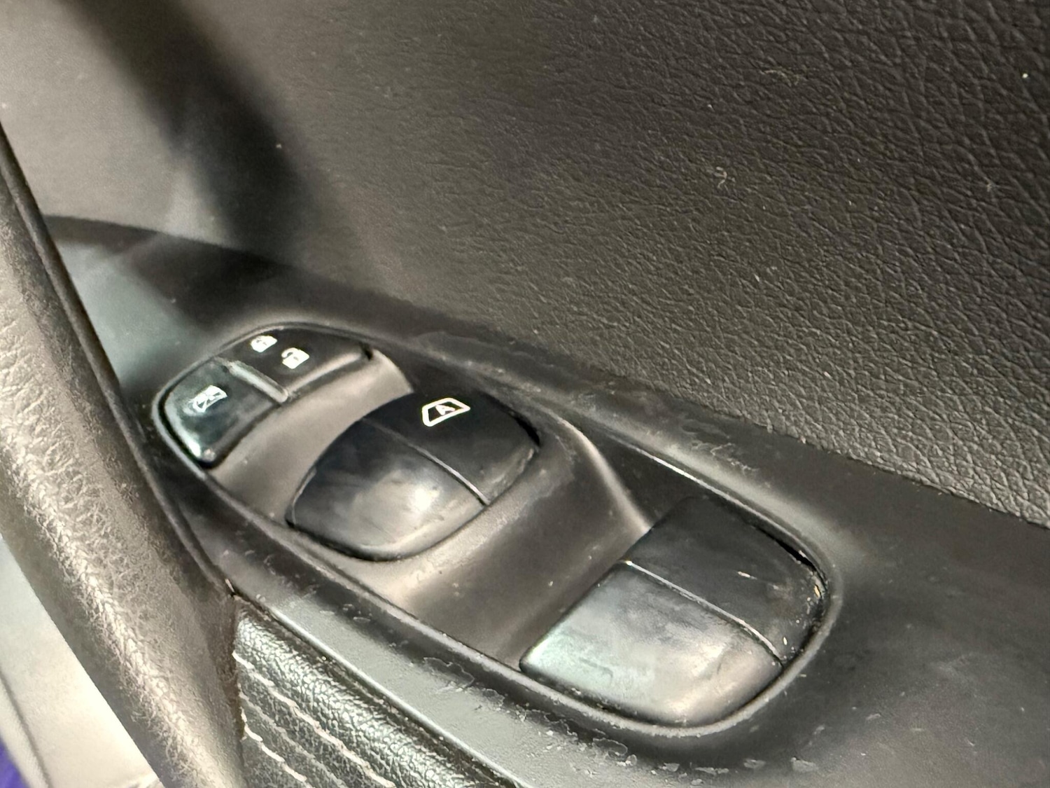 Used Nissan Qashqai 2017 for sale - 77163462: Photo 17