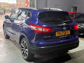 Used Nissan Qashqai 2017 for sale - 77163462: Photo