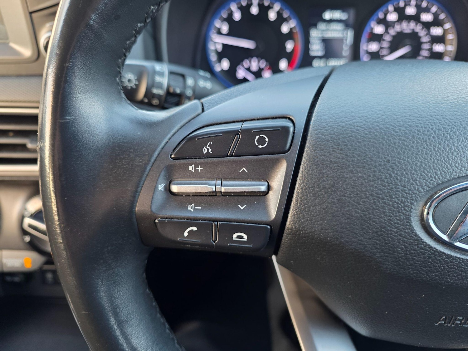 Used Hyundai KONA 2018 for sale - 77050101: Photo 14