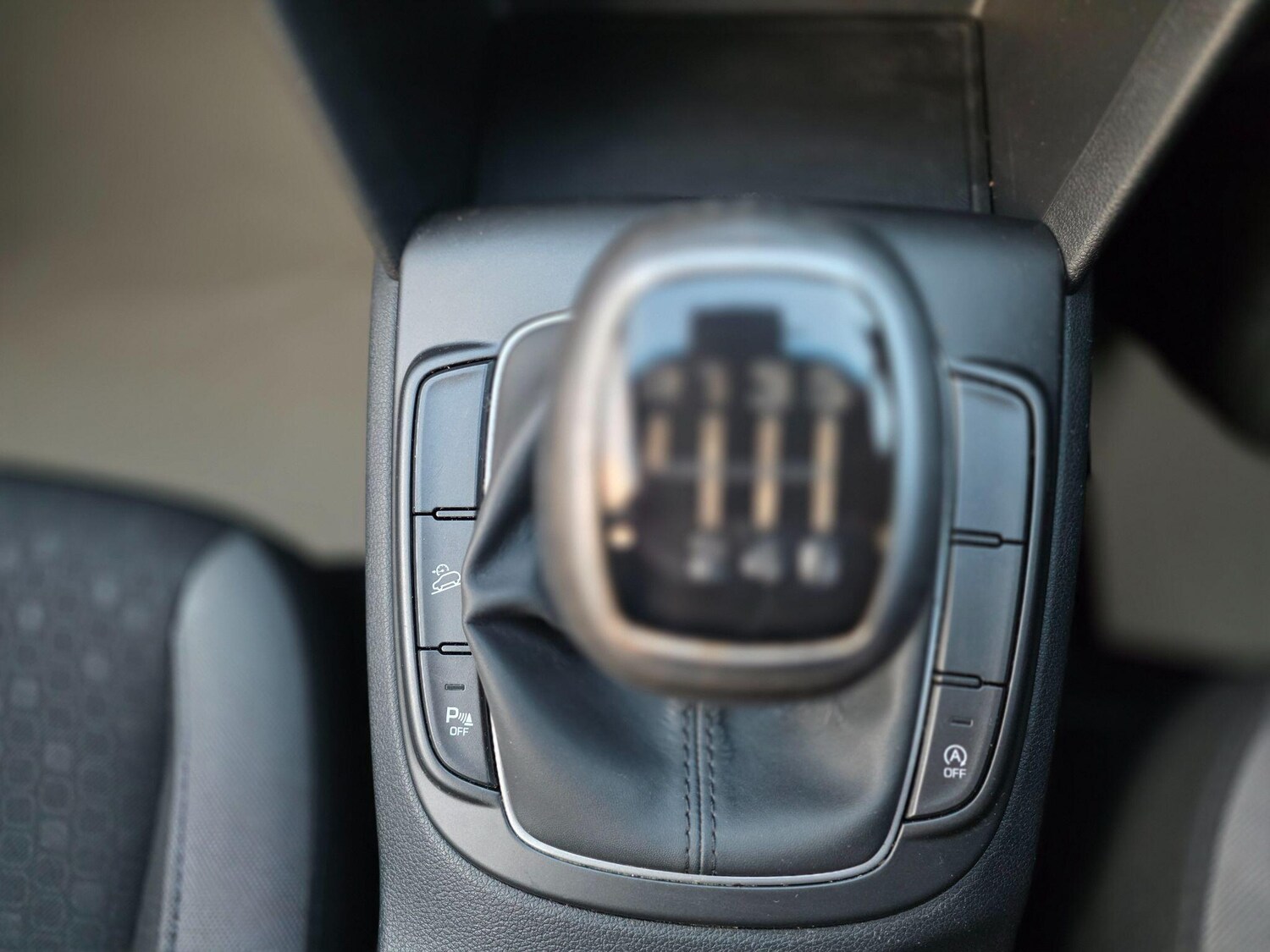 Used Hyundai KONA 2018 for sale - 77050101: Photo 23