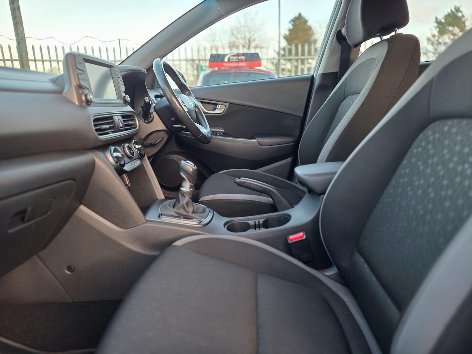 Used Hyundai KONA 2018 for sale - 77050101: Photo 28