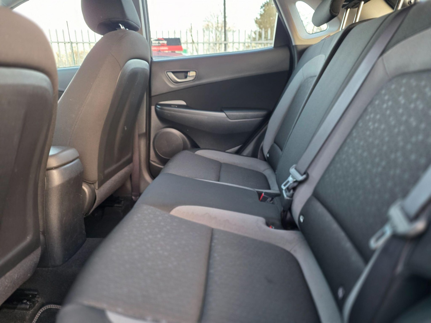 Used Hyundai KONA 2018 for sale - 77050101: Photo 32