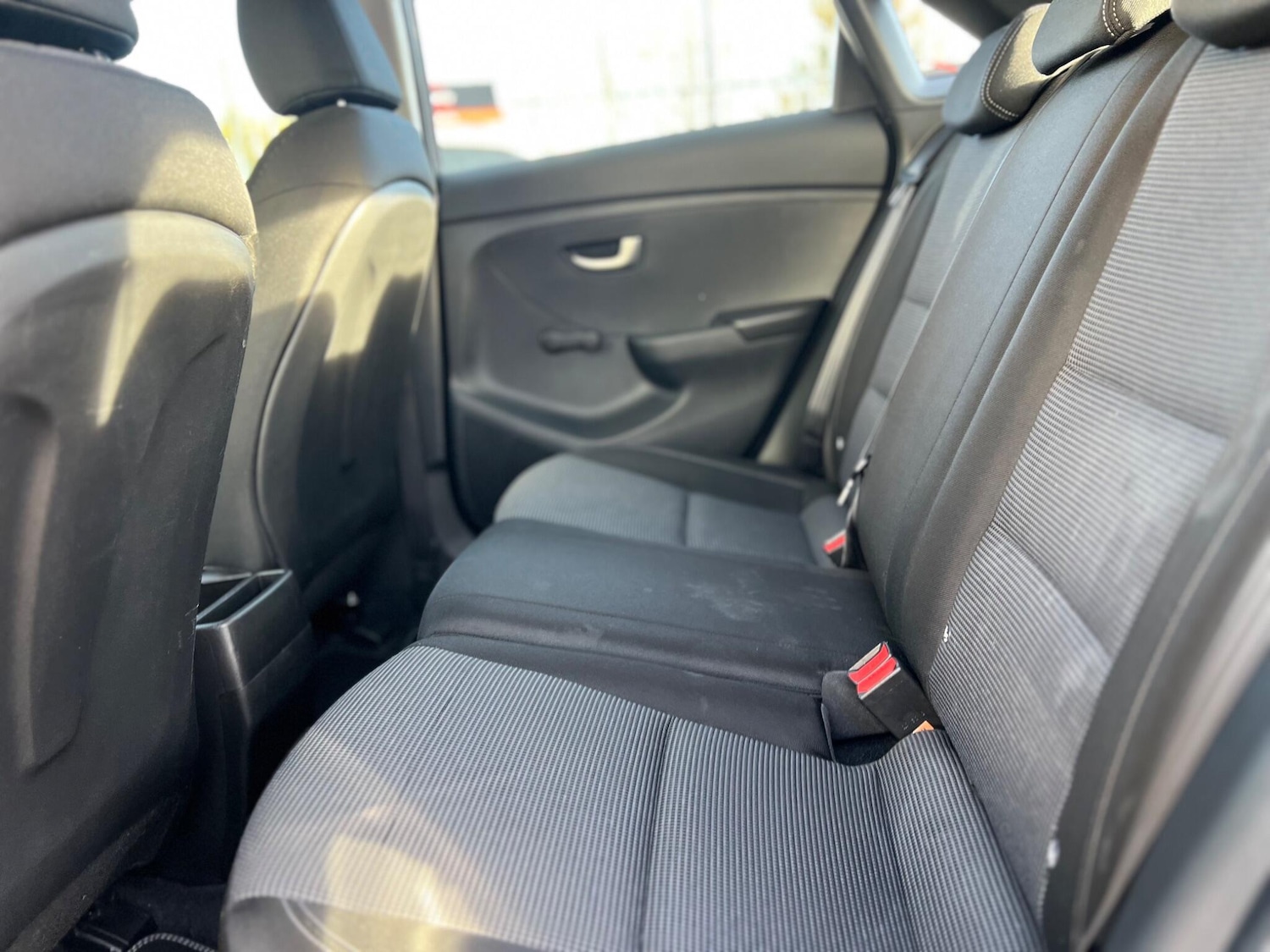 Used Hyundai i30 2015 for sale - 76688967: Photo 30