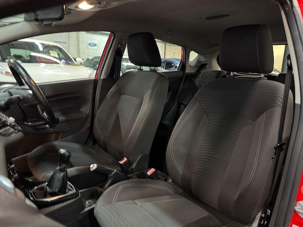 Used Ford Fiesta 2015 for sale - 76306288: Photo 15