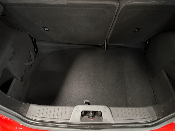 Used Ford Fiesta 2015 for sale - 76306288: Photo 8