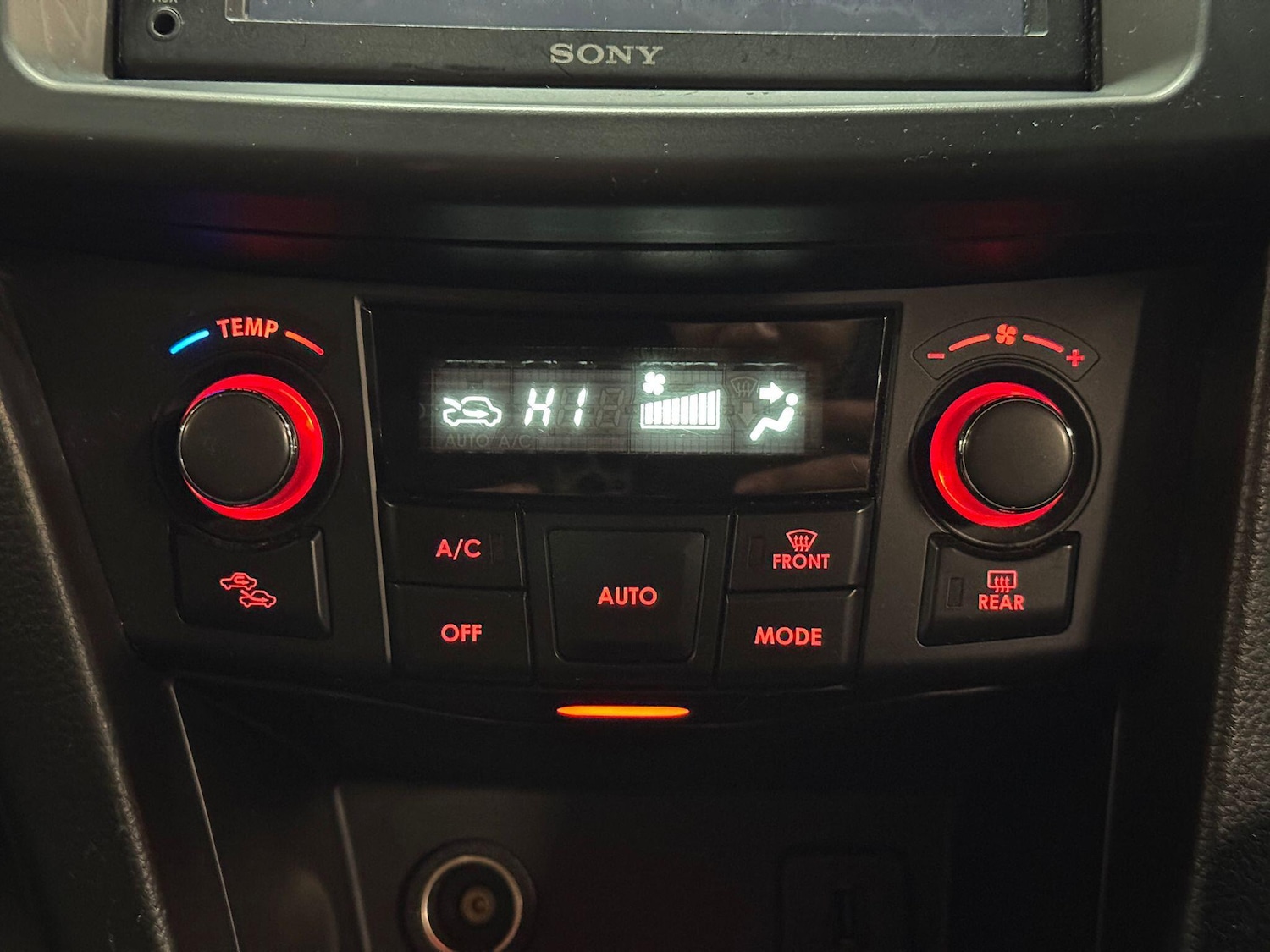 Used Suzuki Swift 2016 for sale - 77633113: Photo 35