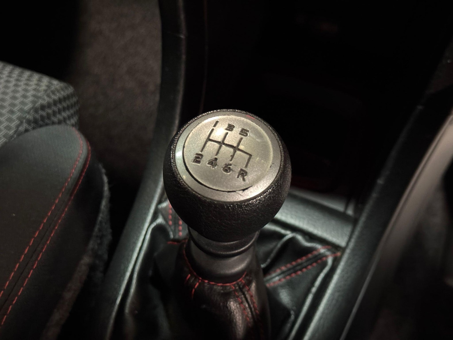 Used Suzuki Swift 2016 for sale - 77633113: Photo 37