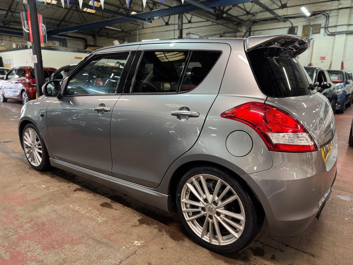 Used Suzuki Swift 2016 for sale - 77633113: Photo 4