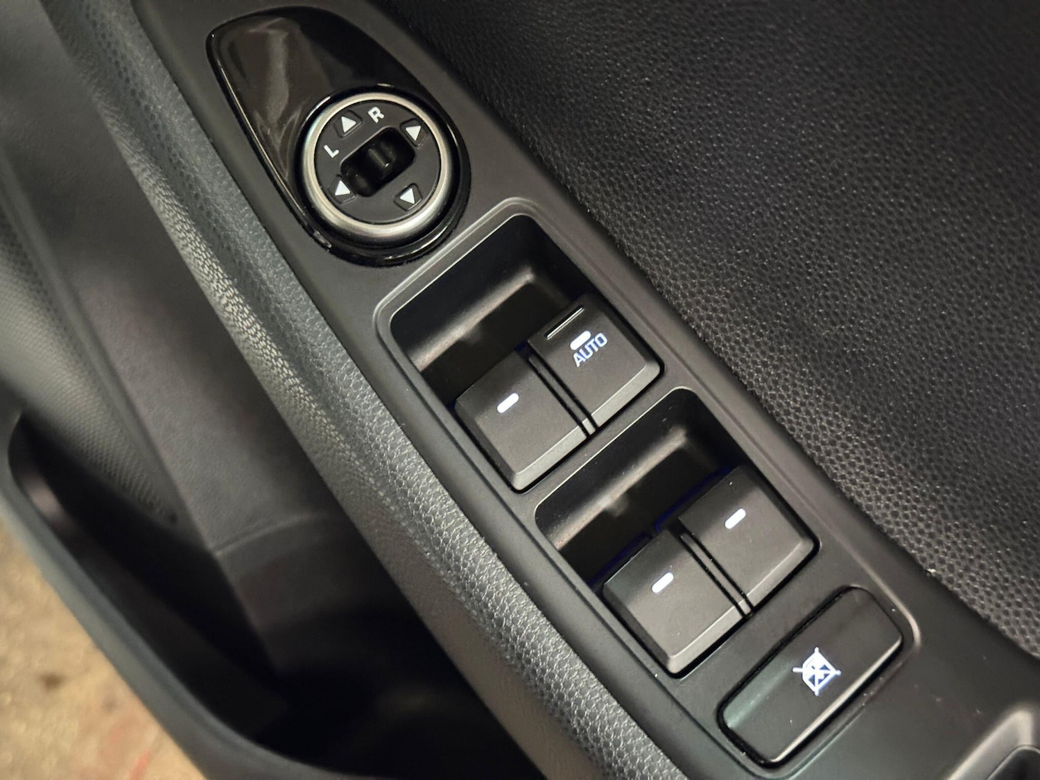 Used Hyundai i20 2017 for sale - 78047048: Photo 36