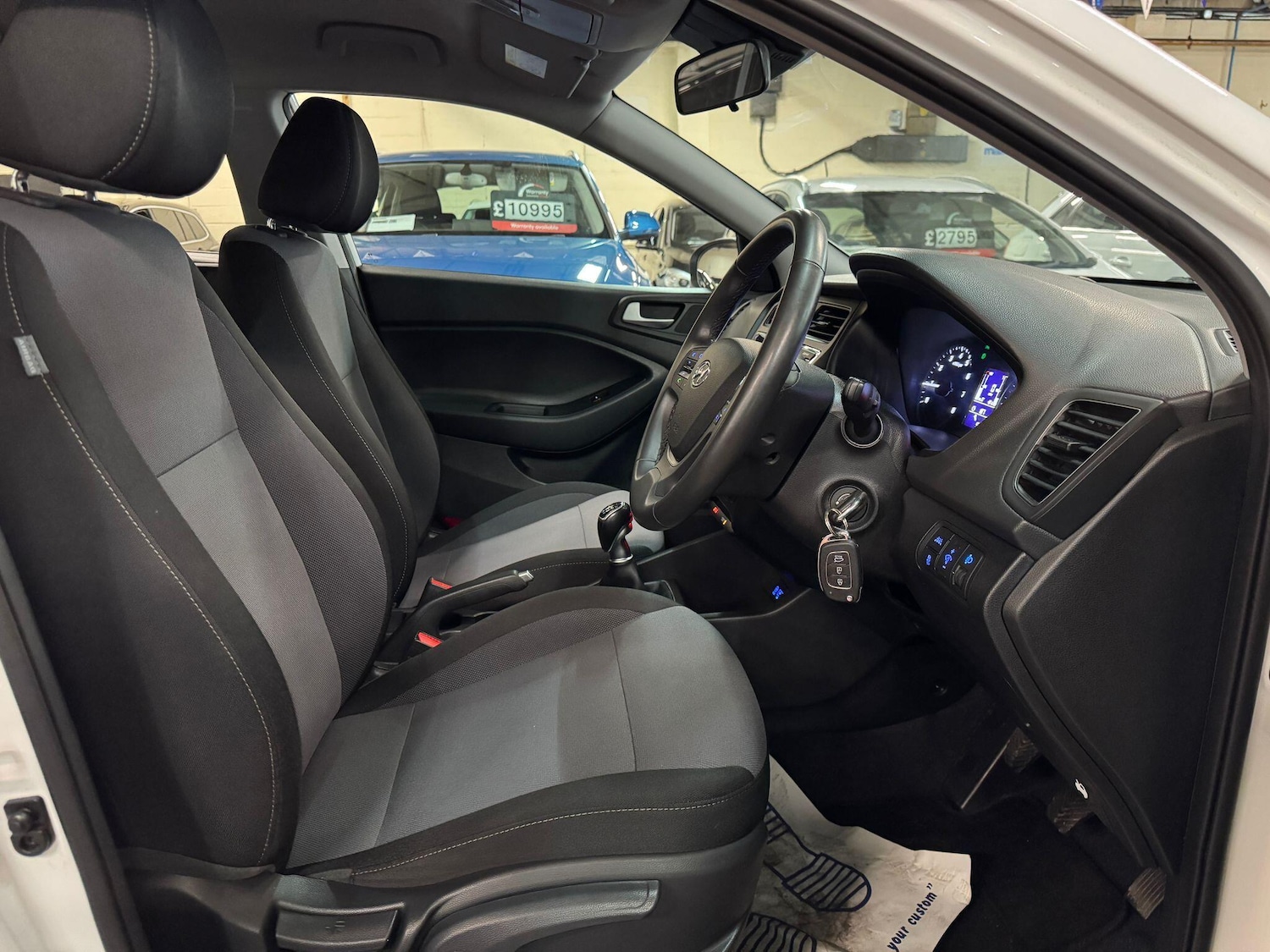 Used Hyundai i20 2017 for sale - 78047048: Photo 9