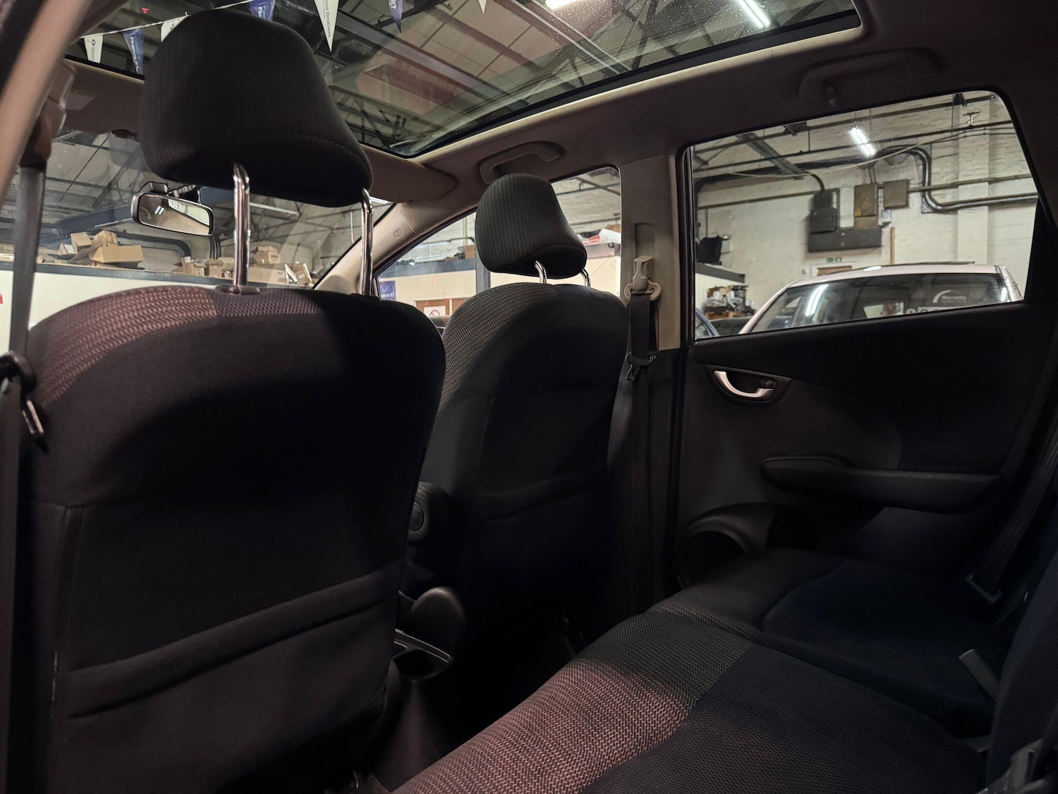 Used Honda Jazz 2013 for sale - 76926279: Photo 15