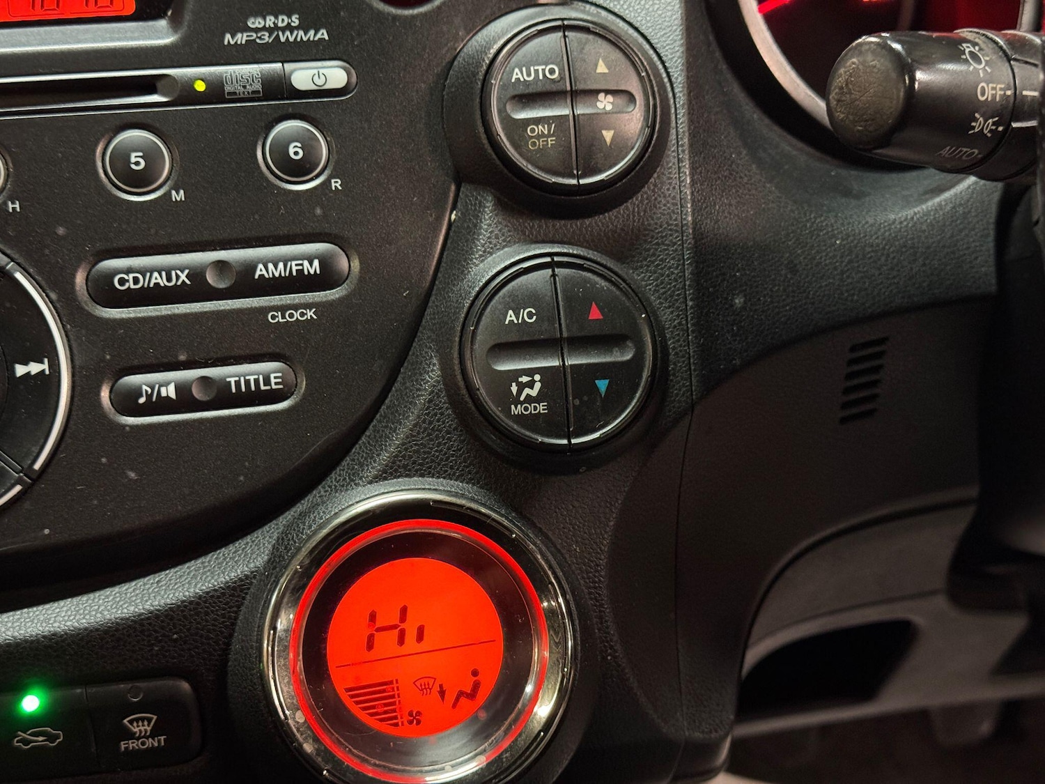 Used Honda Jazz 2013 for sale - 76926279: Photo 24