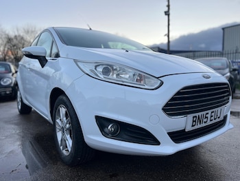 Used Ford Fiesta 2015 for sale - 76689920: Photo